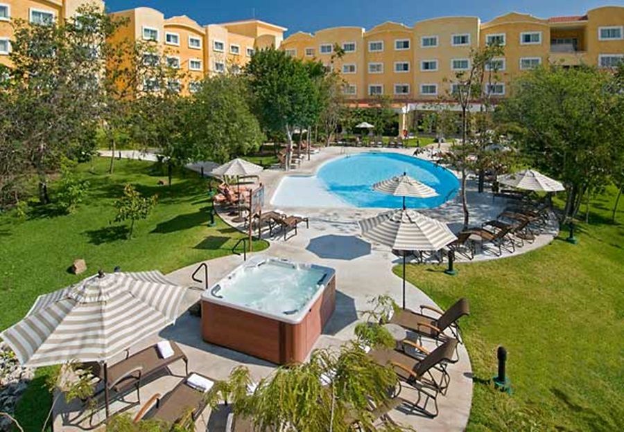 Courtyard By Marriott Cancun Airport Facilities photo